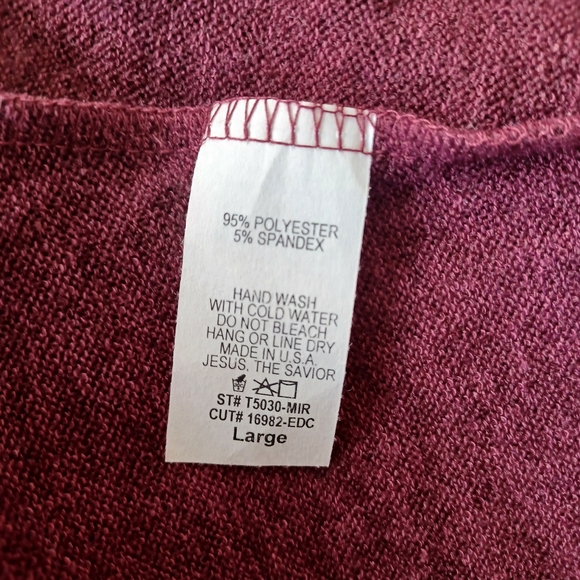{REB in J} Cardigan in Maroon - Picture 5 of 5